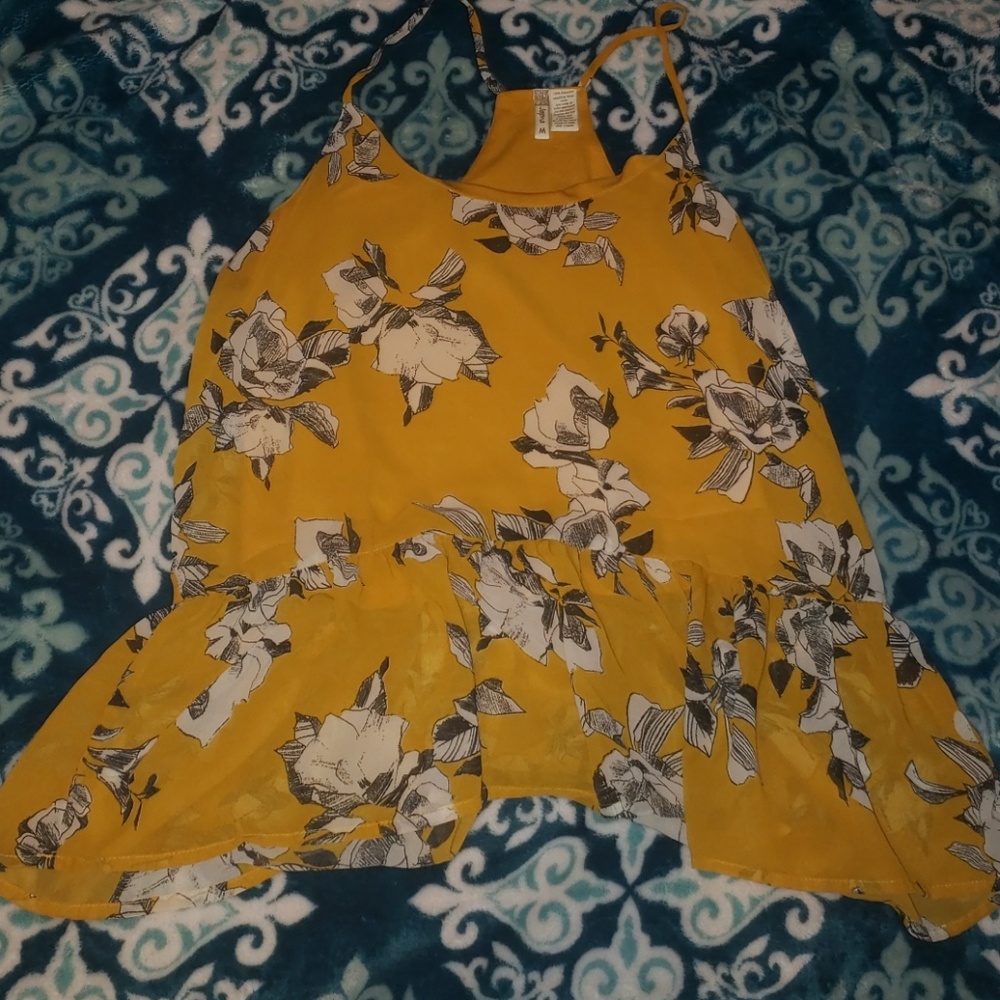 Japna flowery tank